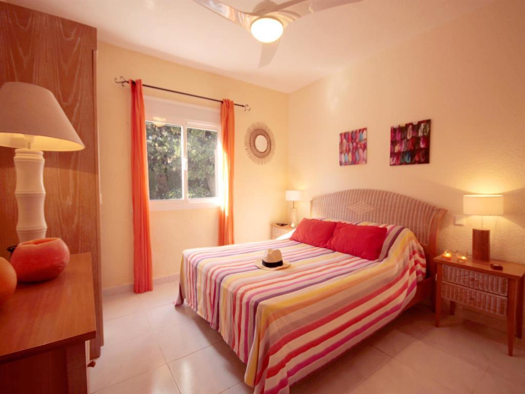 Holiday Home Anna Xabia Ruang foto